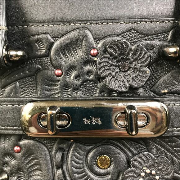 COACH Swagger 27 Tea Rose Tooling Leather Bag Black Rare Unique Clasic Old Money - Picture 5 of 14